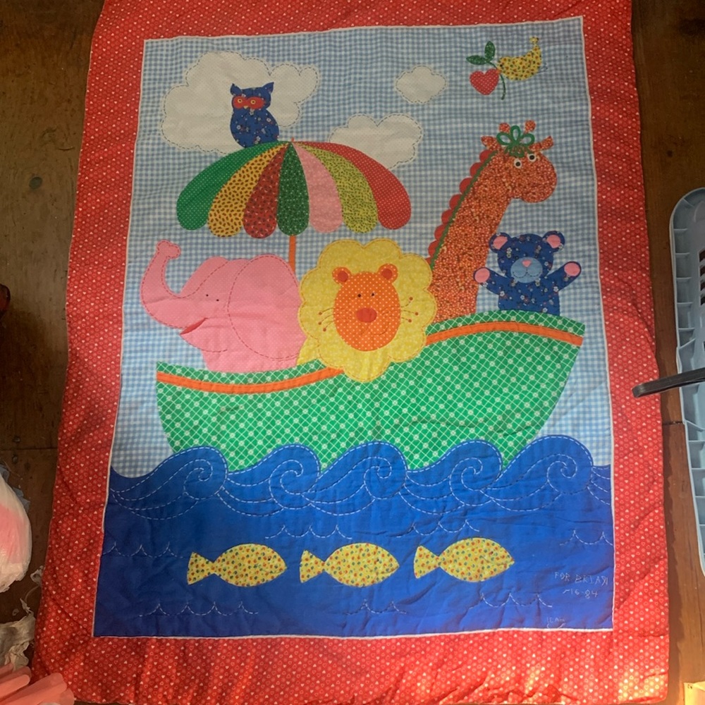 Vintage Handmade Baby Quilt w Fab Quilting Animals Ex Cond 60-70s Prints Colors